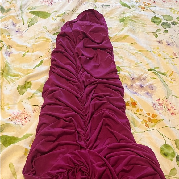 NWT Fuchsia Ruched Bodycon Maxi Dress - Picture 4 of 8